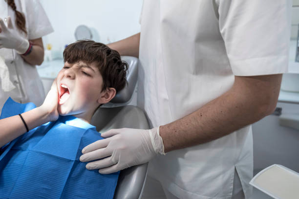 Best Emergency Tooth Extraction in Soulsbyville, CA